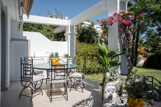 Charming 3 bedroom in La Quinta with fantastic garden
